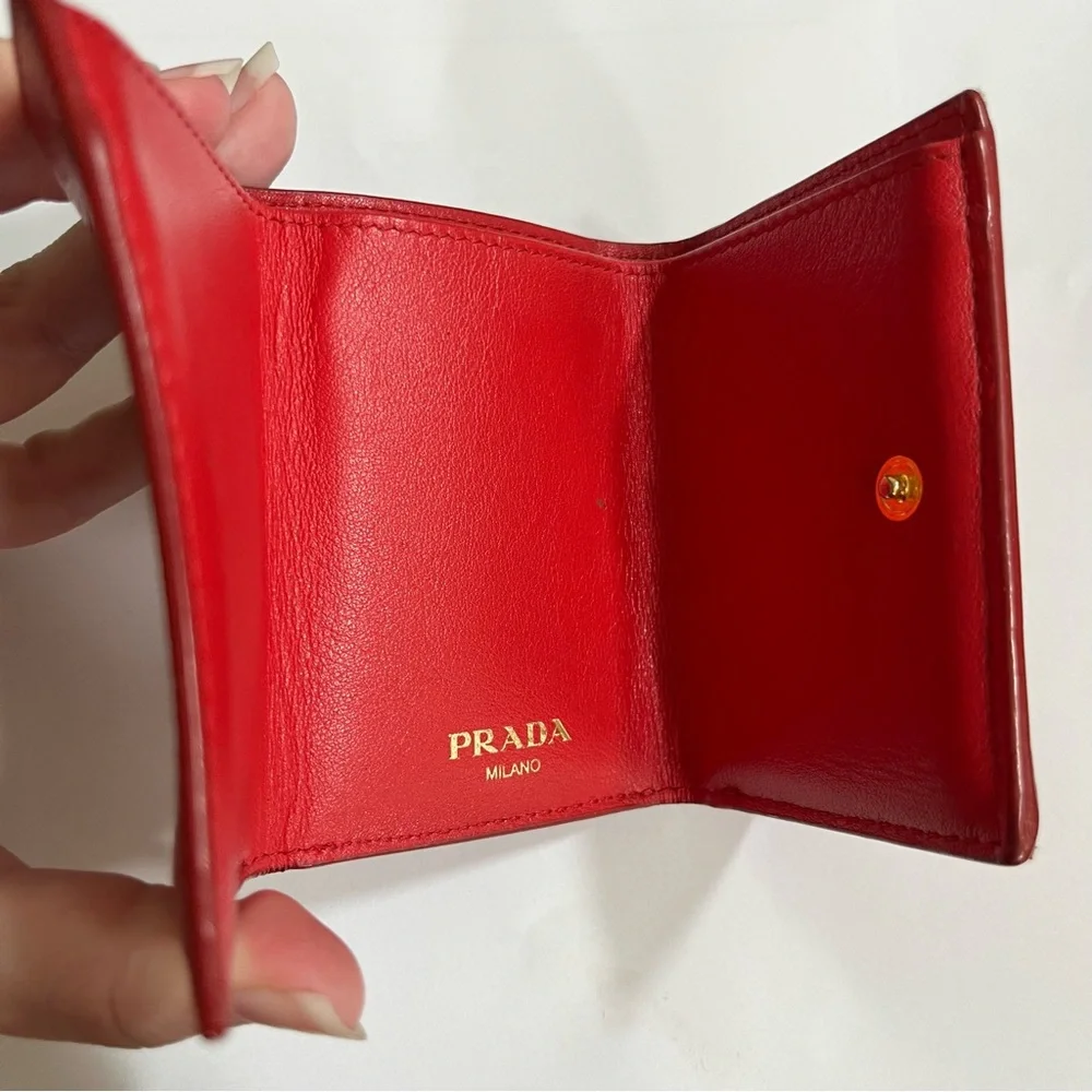 PRADA Compact Wallet Tri-fold Leather Vitello Move Mini